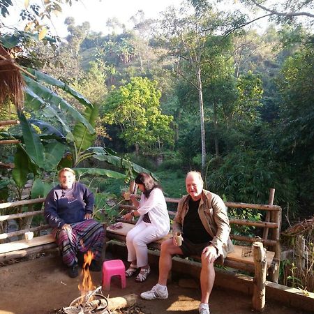 Hill Tribe Art House Apartment Chiang Rai Luaran gambar