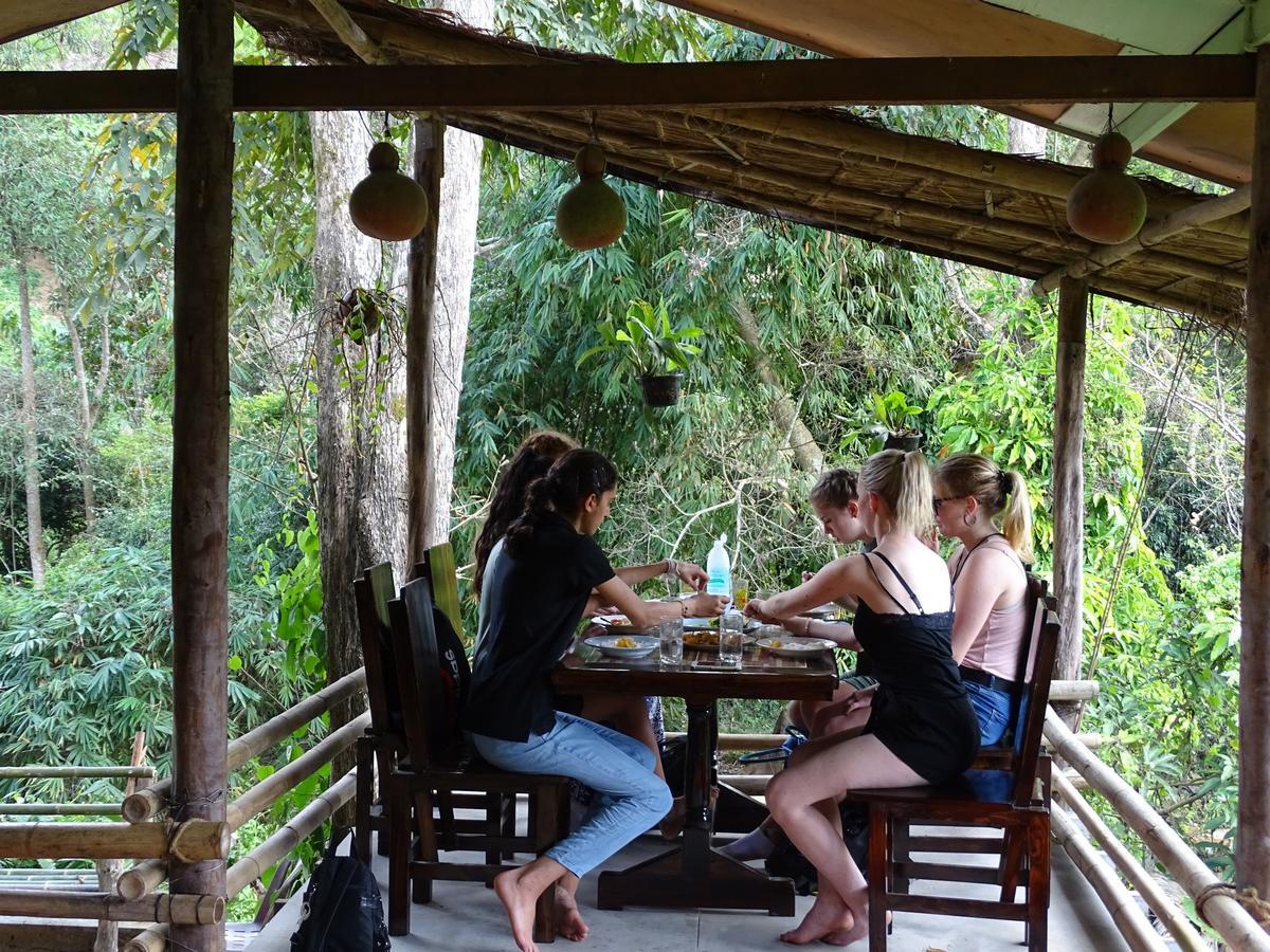 Hill Tribe Art House Apartment Chiang Rai Luaran gambar