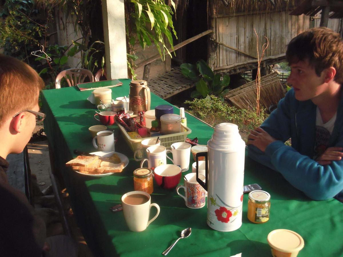 Hill Tribe Art House Apartment Chiang Rai Luaran gambar