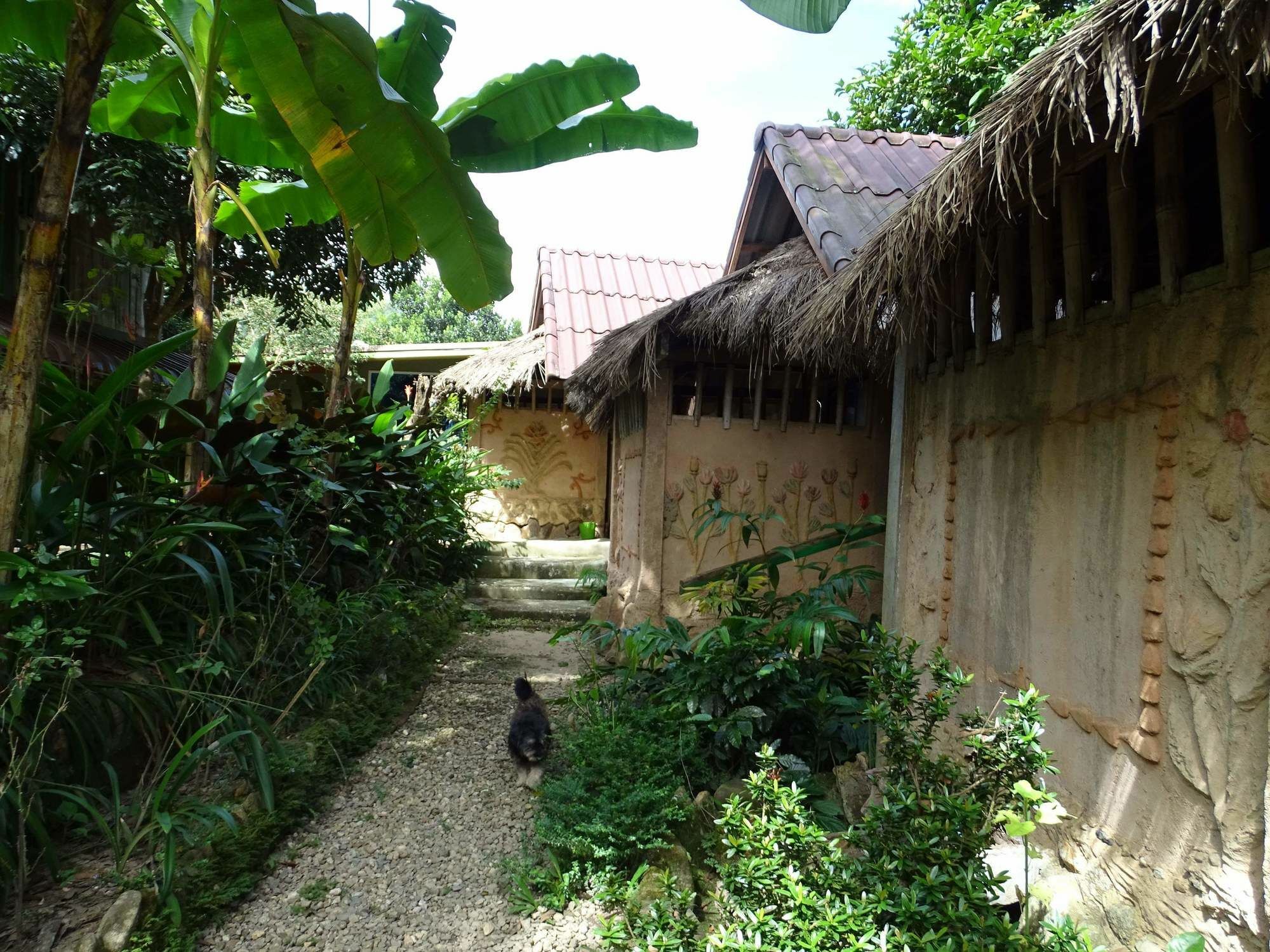 Hill Tribe Art House Apartment Chiang Rai Luaran gambar